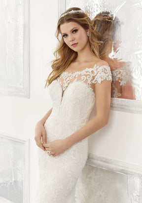 Wedding dress 881